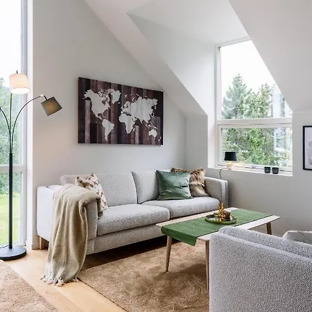 Modern Villas In Plush Town Tromso Exterior photo
